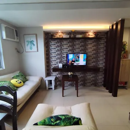 Gilmore Tower Suites By Sms Hospitality Quezon City Exterior photo