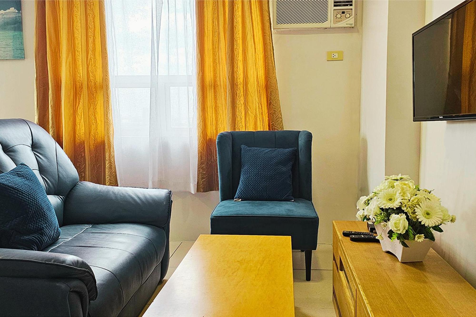 Gilmore Tower By Sms Hospitality Hotel
